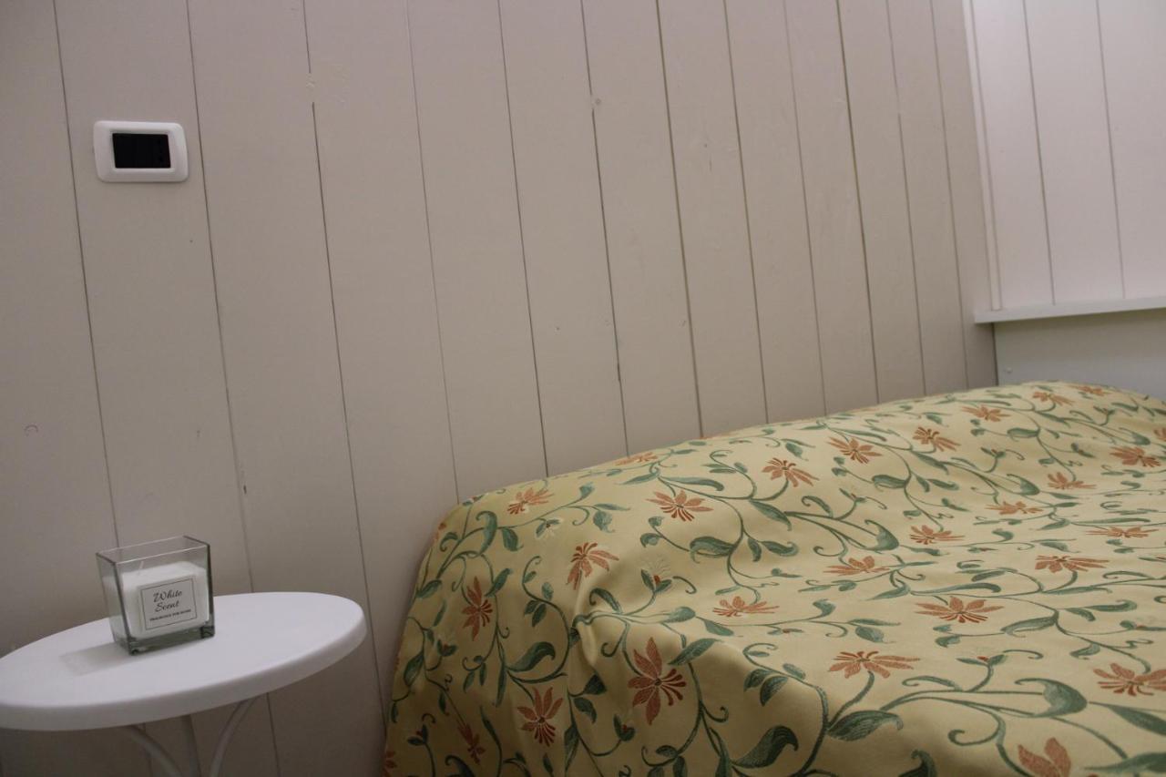 Homely Manerba مانربا ديل جاردا المظهر الخارجي الصورة